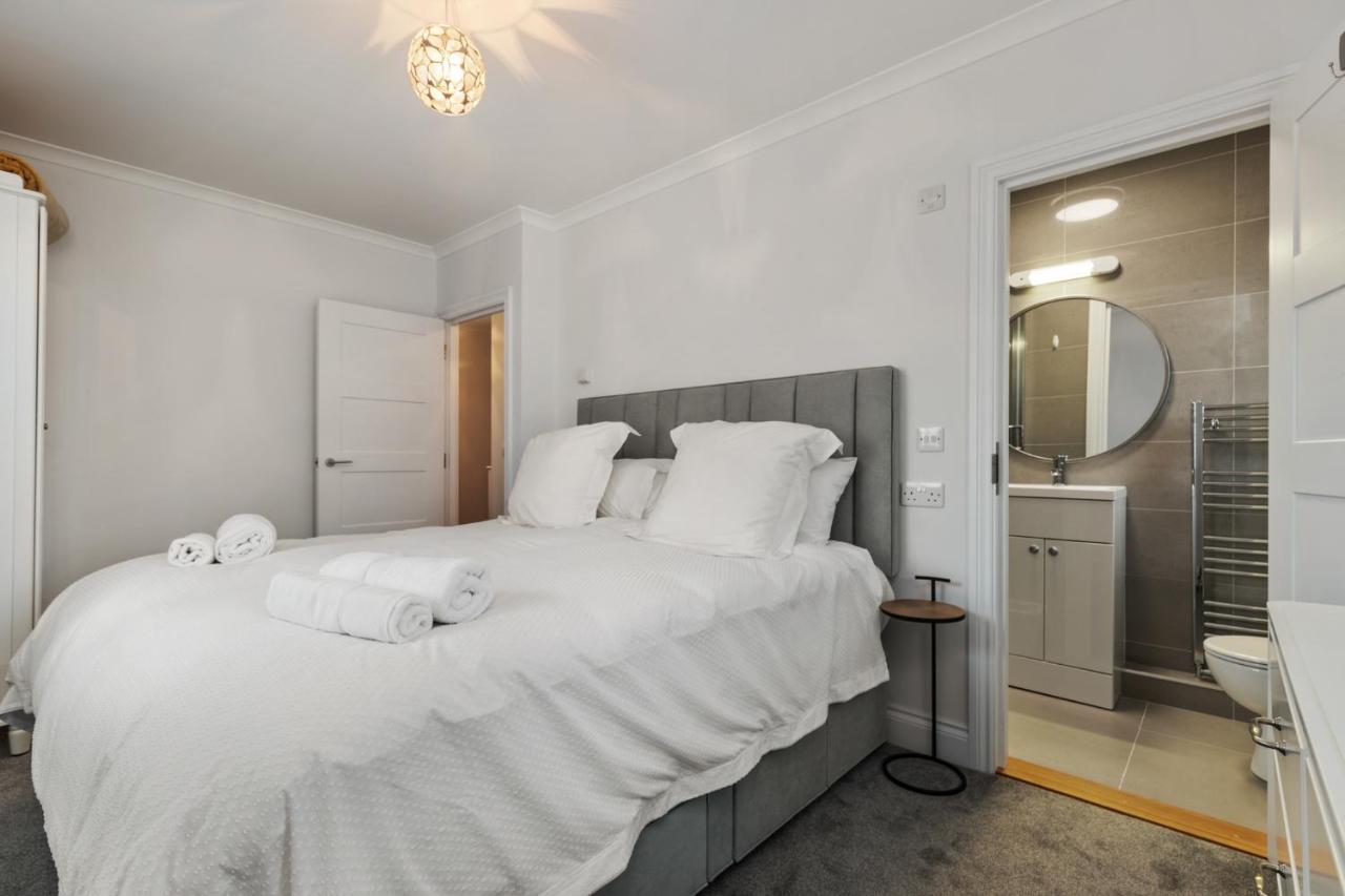 Cottage Mews - Seaside Cottage Parking Terrace Tenby Εξωτερικό φωτογραφία