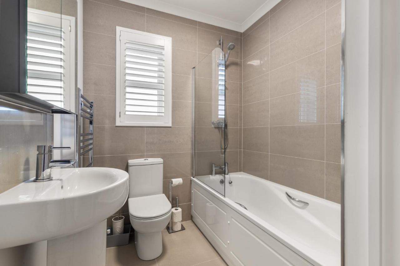 Cottage Mews - Seaside Cottage Parking Terrace Tenby Εξωτερικό φωτογραφία