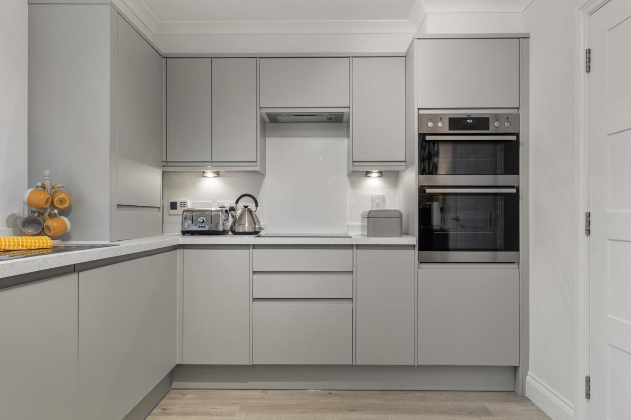 Cottage Mews - Seaside Cottage Parking Terrace Tenby Εξωτερικό φωτογραφία